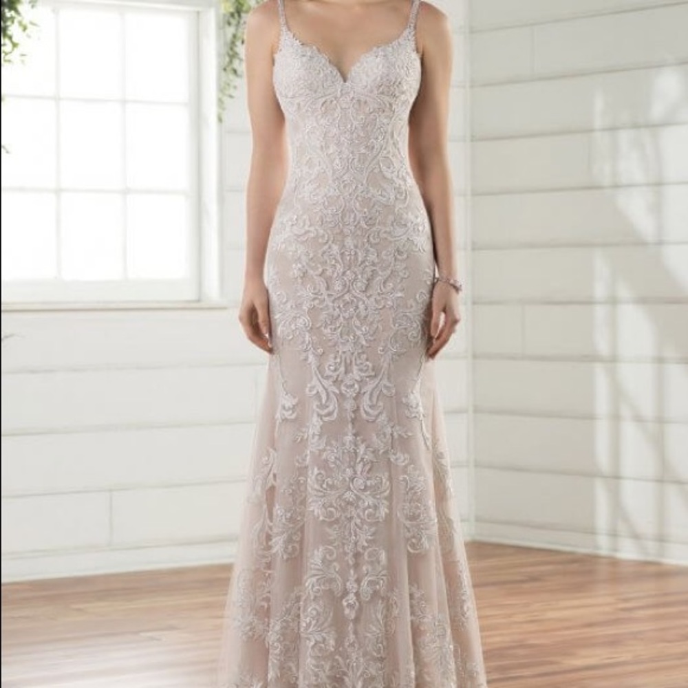 Wedding Dress,Bridal Gown by Essense of Australia